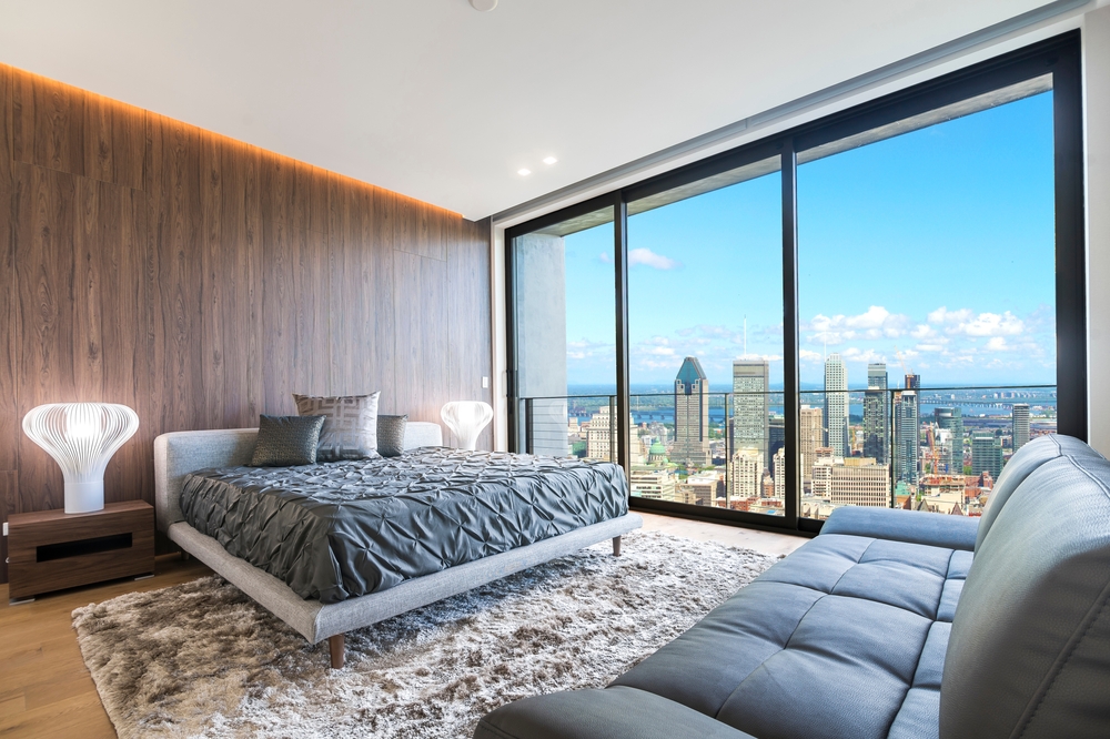 Modern,And,Contemporary,Bedroom,In,Montreal,With,Views,Of,The